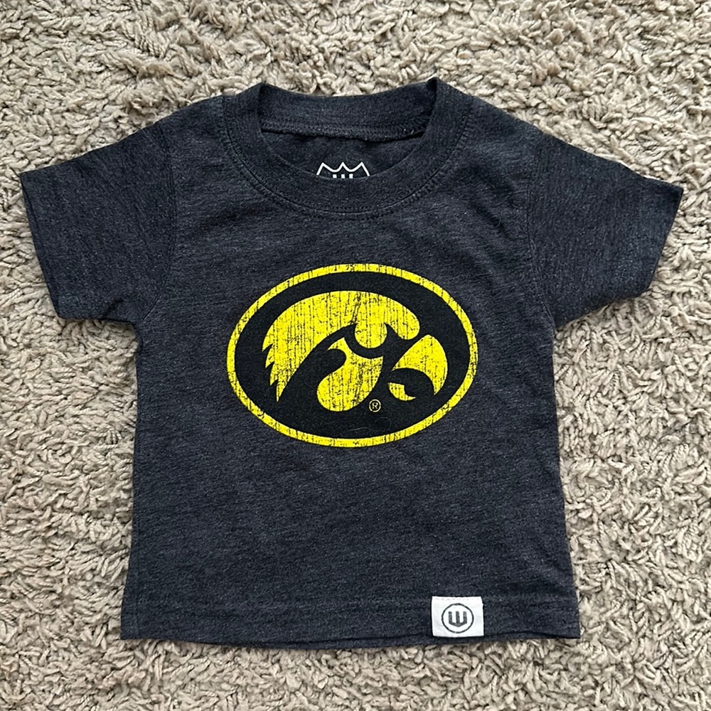 Iowa Hawkeyes Tee